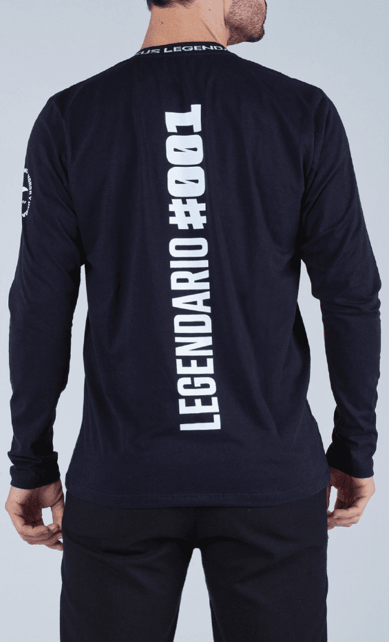 Camiseta Manga Longa com Gola Retilínea